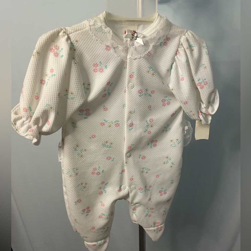 Playskool Vintage Floral Footed Romper Baby Girls 0-3M White Lace 1999 NWT